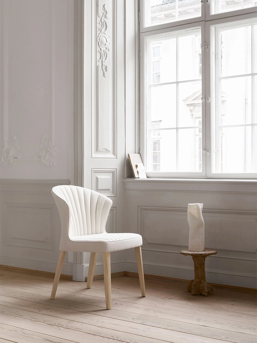 Cardita_Counter Height Stools