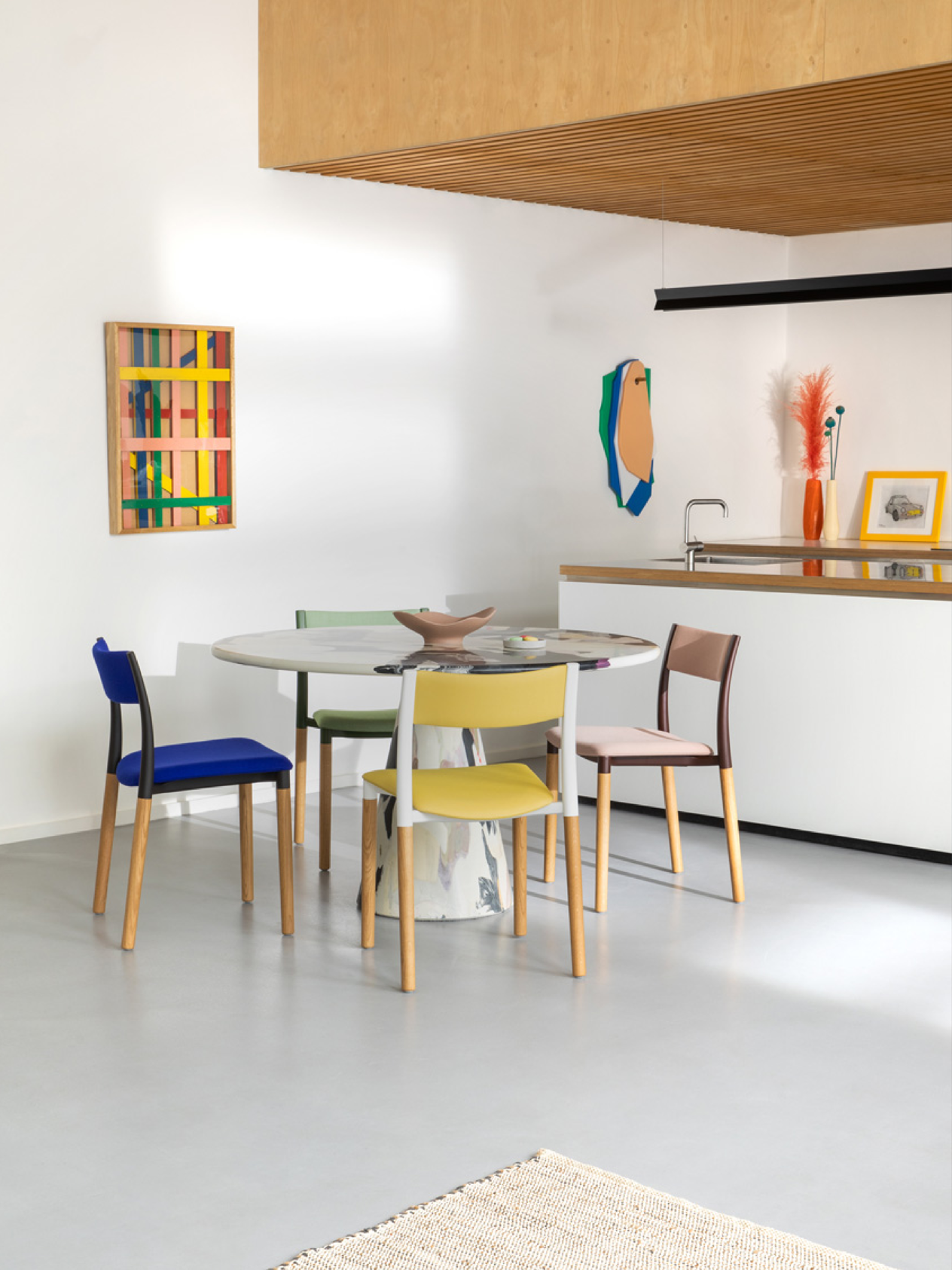 Folk_Upholstered Seat Pad Chairs