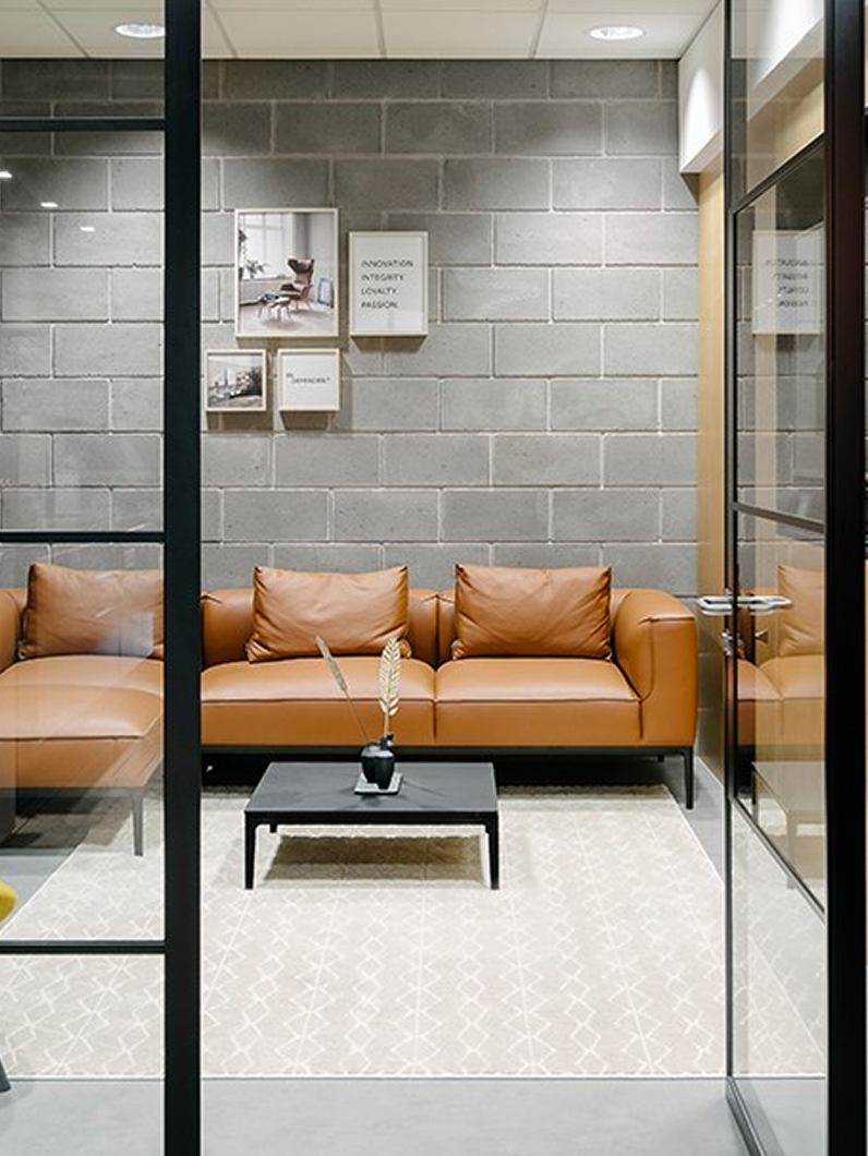 Showrooms_Altham_GalleryImage_RH