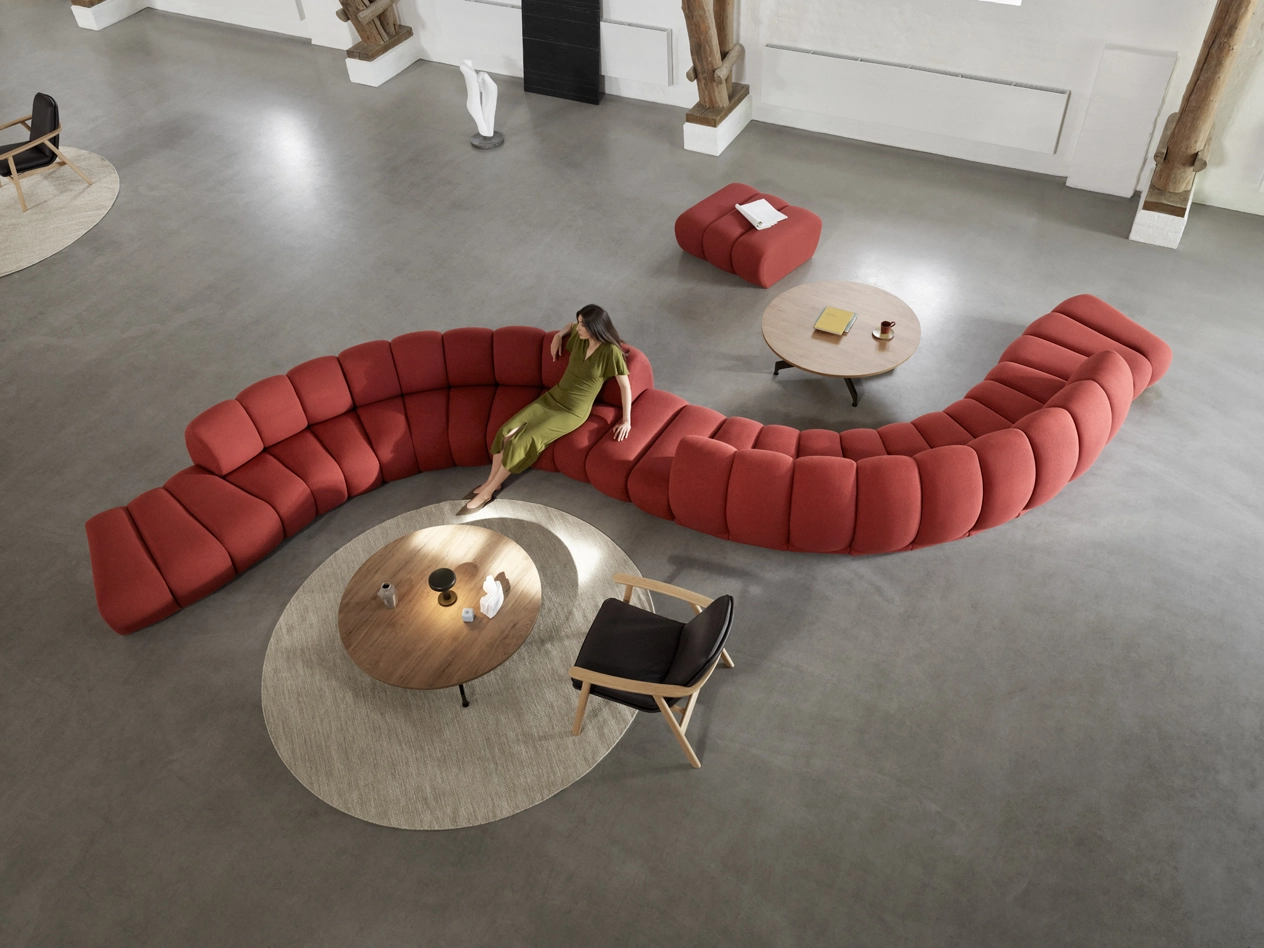 Aura_Modular_Lounge_Sofa_family_04